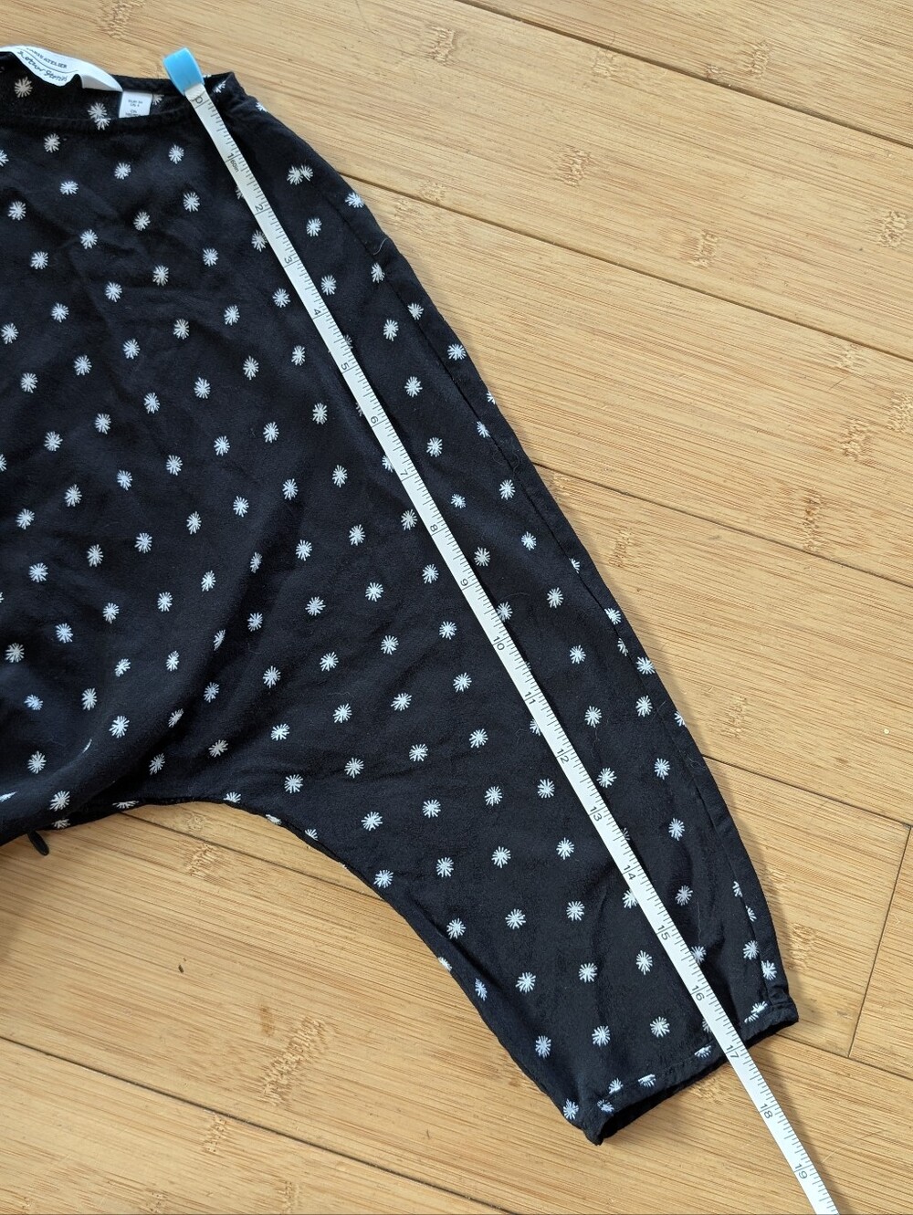 & Other Stories Black Starburst Dolman Sleeve Mini Dress - Picture 7 of 10